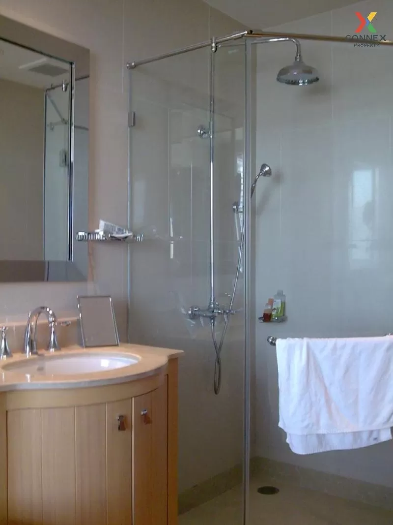 เช่าคอนโด  ดิ เอ็มไพร์ เพลส BTS-ช่องนนทรี ยานนาวา เขต สาทร กรุงเท