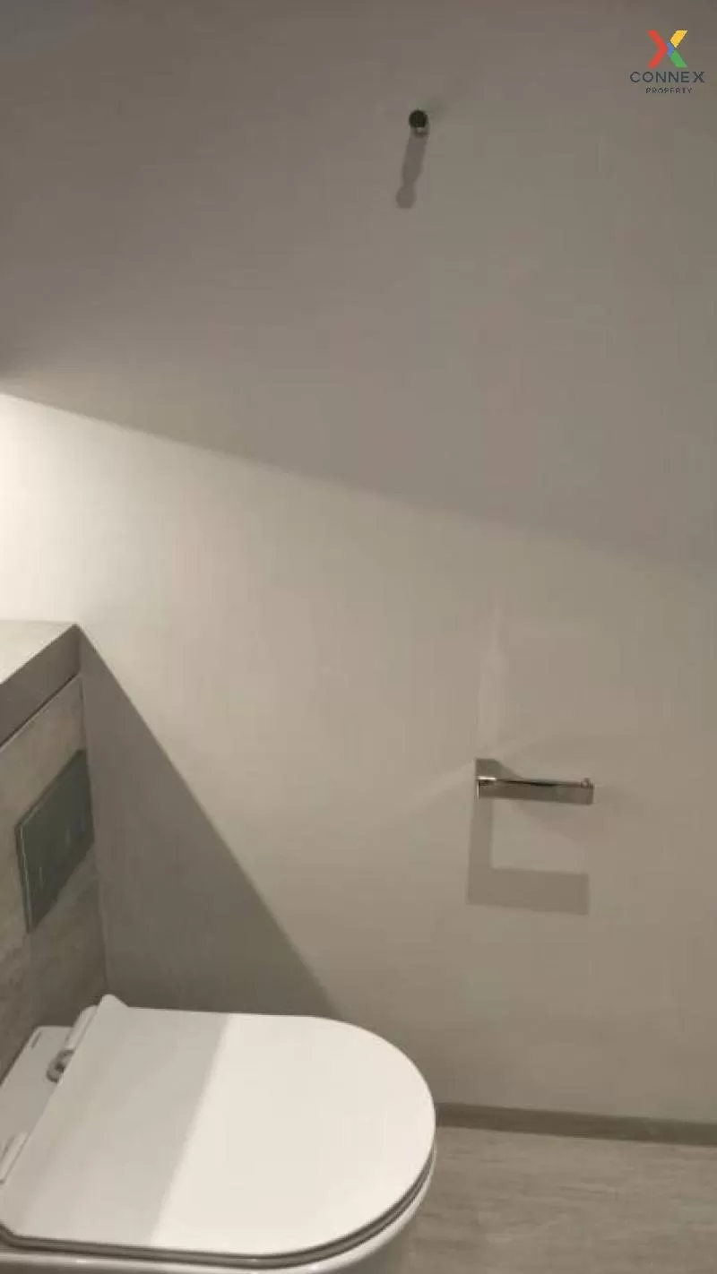 FOR RENT condo , The Lofts Silom , BTS-Surasak , Silom , Bang Rak