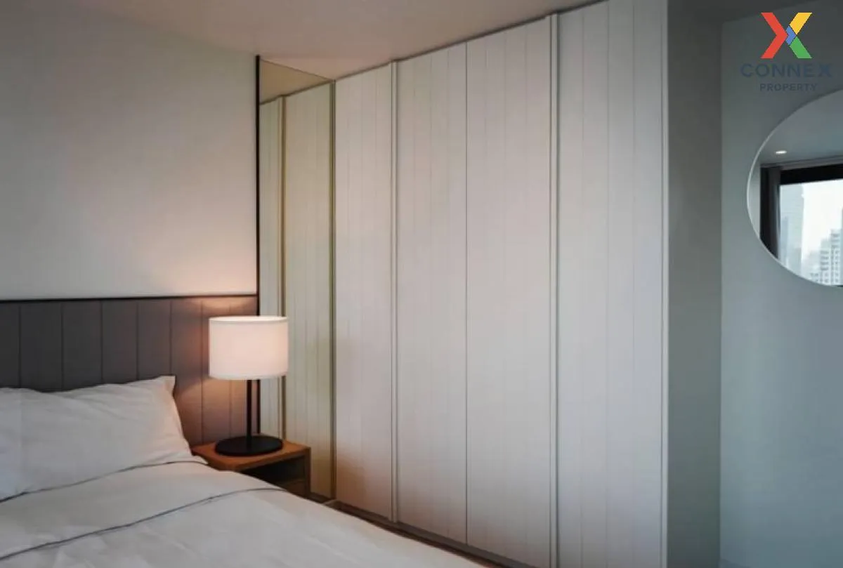 FOR RENT condo , The Lofts Silom , BTS-Surasak , Silom , Bang Rak