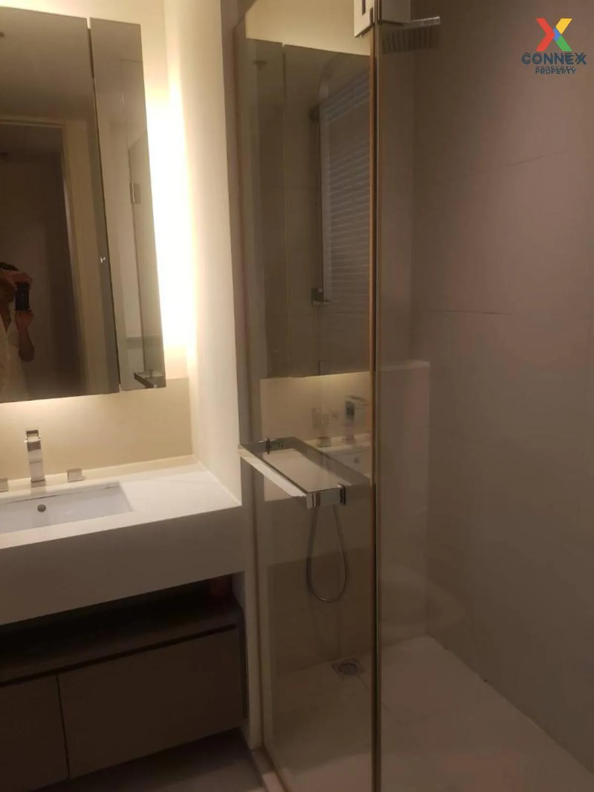 เช่าคอนโด  เดอะ ริเวอร์ BTS-สะพานตากสิน คลองต้นไทร เขต คลองสาน กร