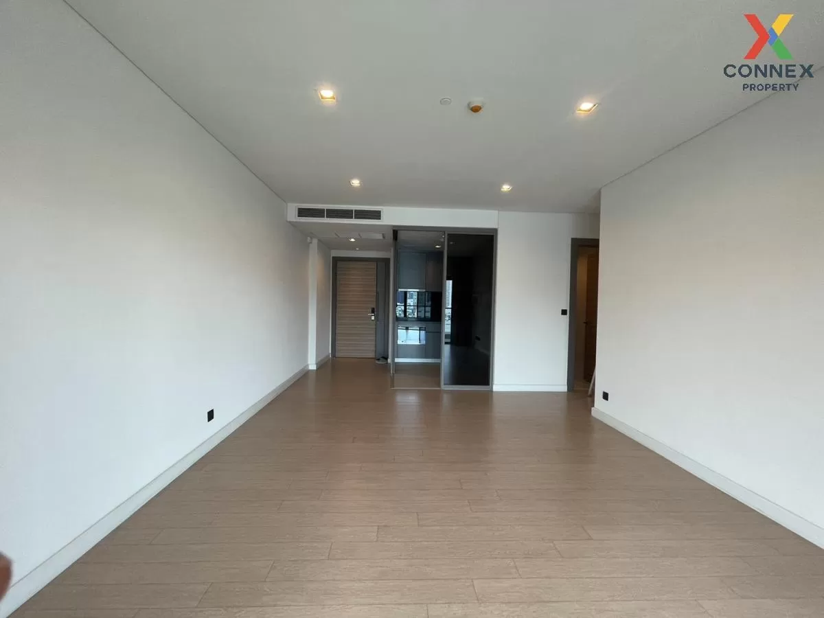 For Sale Condo , The Room Charoenkrung 30 , BTS-Saphan Taksin , B 2