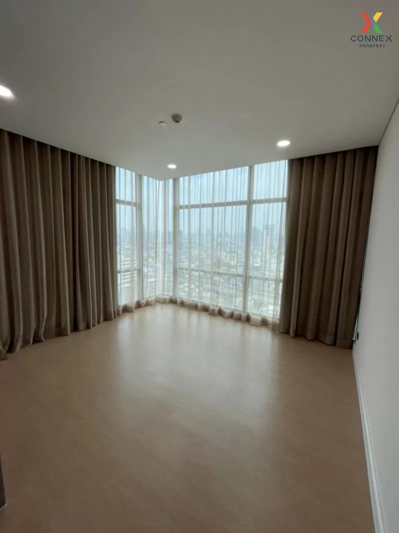 ขายคอนโด  เดอะรูม เจริญกรุง 30 BTS-สะพานตากสิน บางรัก เขต บางรัก  ขายคอนโด  เดอะรูม เจริญกรุง 30 BTS-สะพานตากสิน บางรัก เขต บางรัก