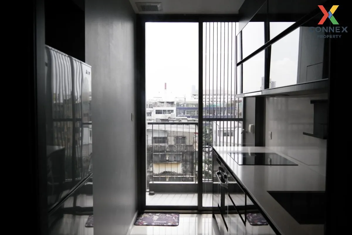 FOR SALE condo , The Room Sathorn - St. Louis , BTS-Saint Louis , 3