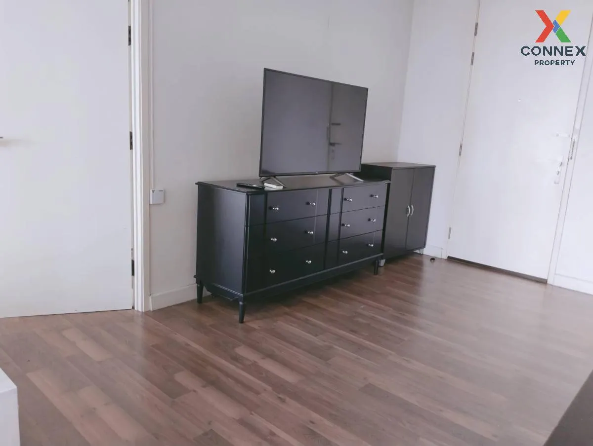 เช่าคอนโด  เดอะ รูม สาทร - ตากสิน BTS-โพธิ์นิมิตร บางยี่เรือ เขต 