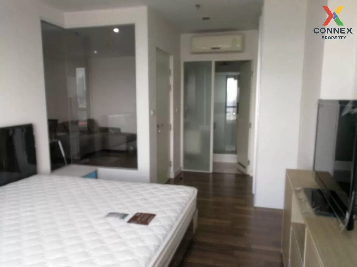 เช่าคอนโด  เดอะ รูม สาทร - ตากสิน BTS-โพธิ์นิมิตร บางยี่เรือ เขต 