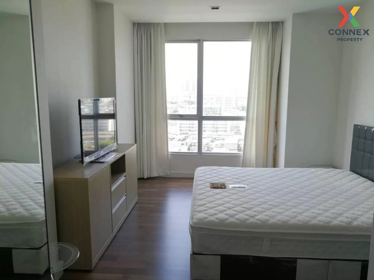 เช่าคอนโด  เดอะ รูม สาทร - ตากสิน BTS-โพธิ์นิมิตร บางยี่เรือ เขต 