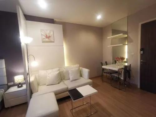 For Rent Condo , Urbano Absolute Sathorn - Taksin , BTS-Krung Thon Buri , Khlong Ton Sai , Khlong San , Bangkok , CX-33104