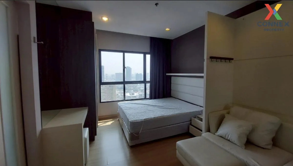 เช่าคอนโด  เออร์บาโน่ แอบโซลูท สาทร-ตากสิน BTS-กรุงธนบุรี คลองต้น