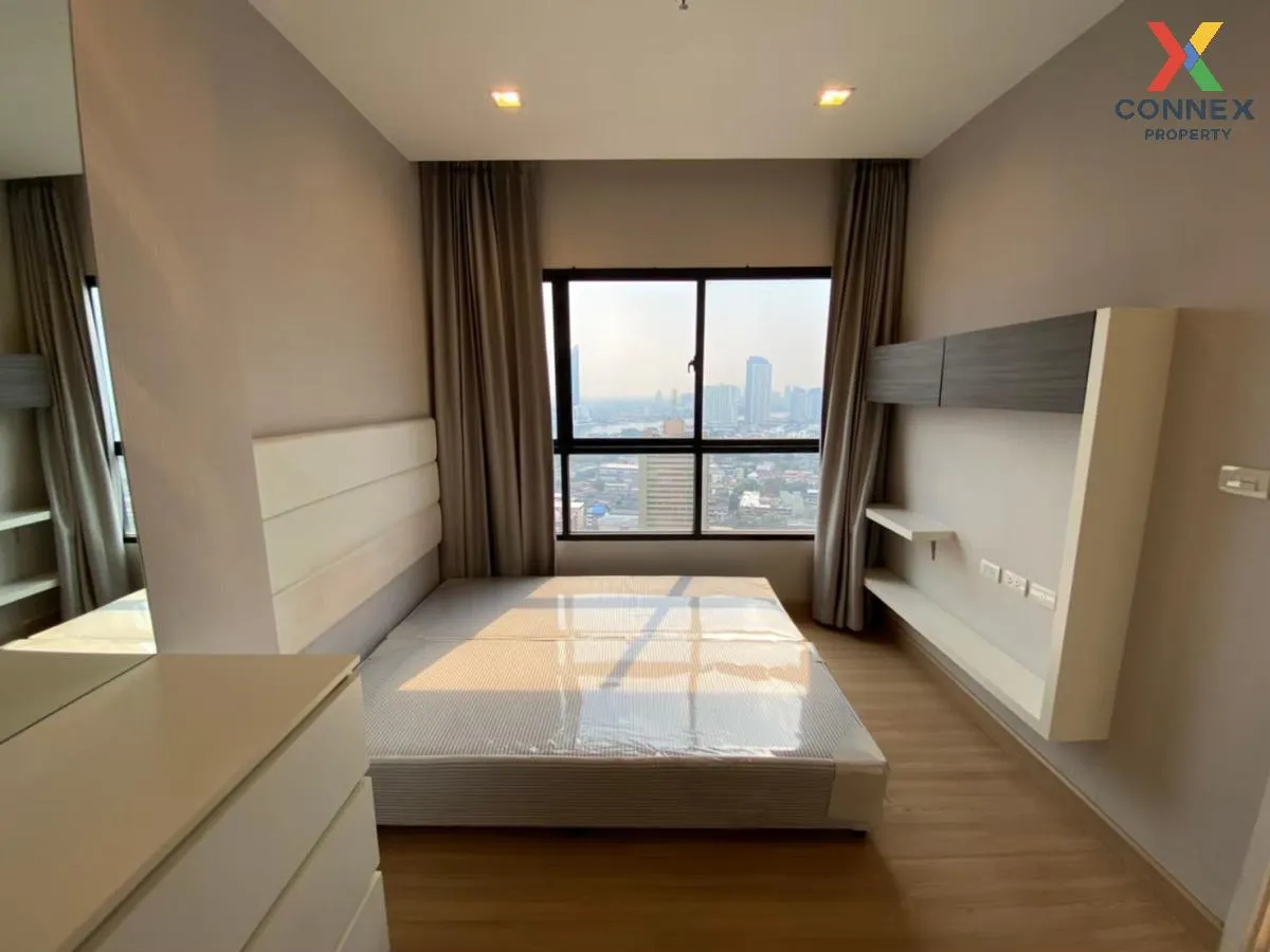 FOR RENT condo , Urbano Absolute Sathorn - Taksin , BTS-Krung Tho