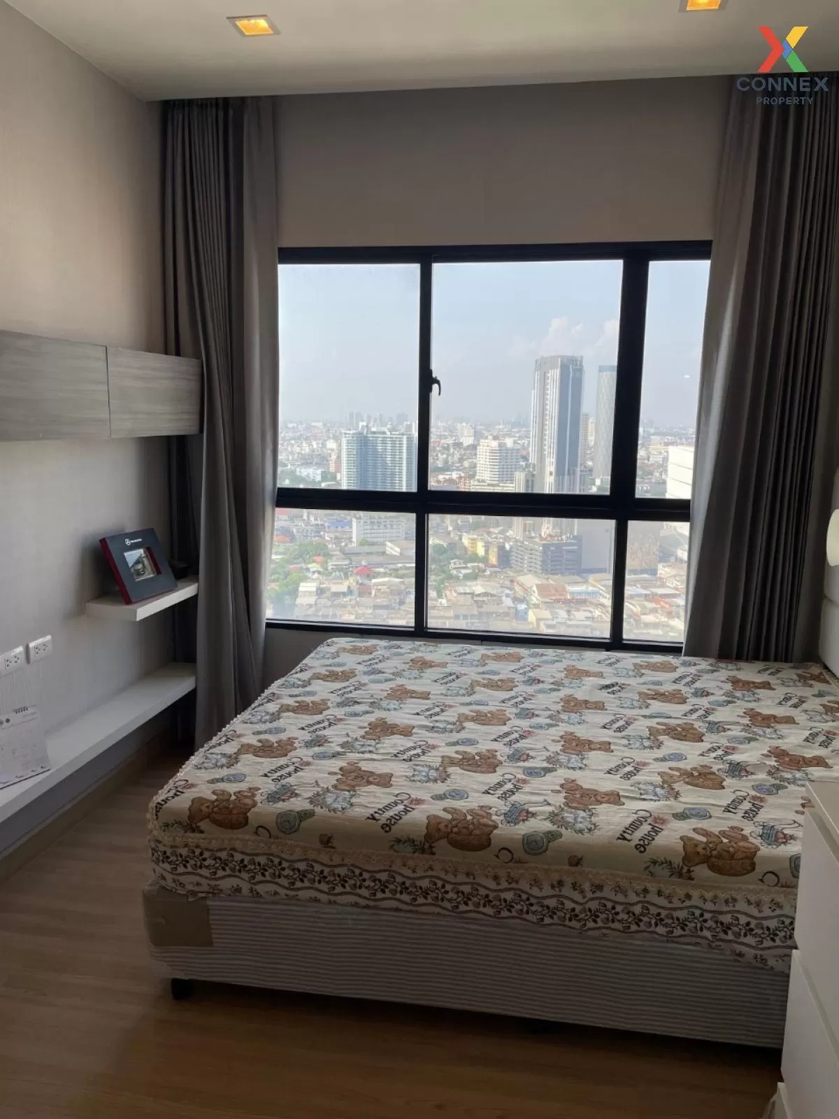 เช่าคอนโด  เออร์บาโน่ แอบโซลูท สาทร-ตากสิน BTS-กรุงธนบุรี คลองต้น