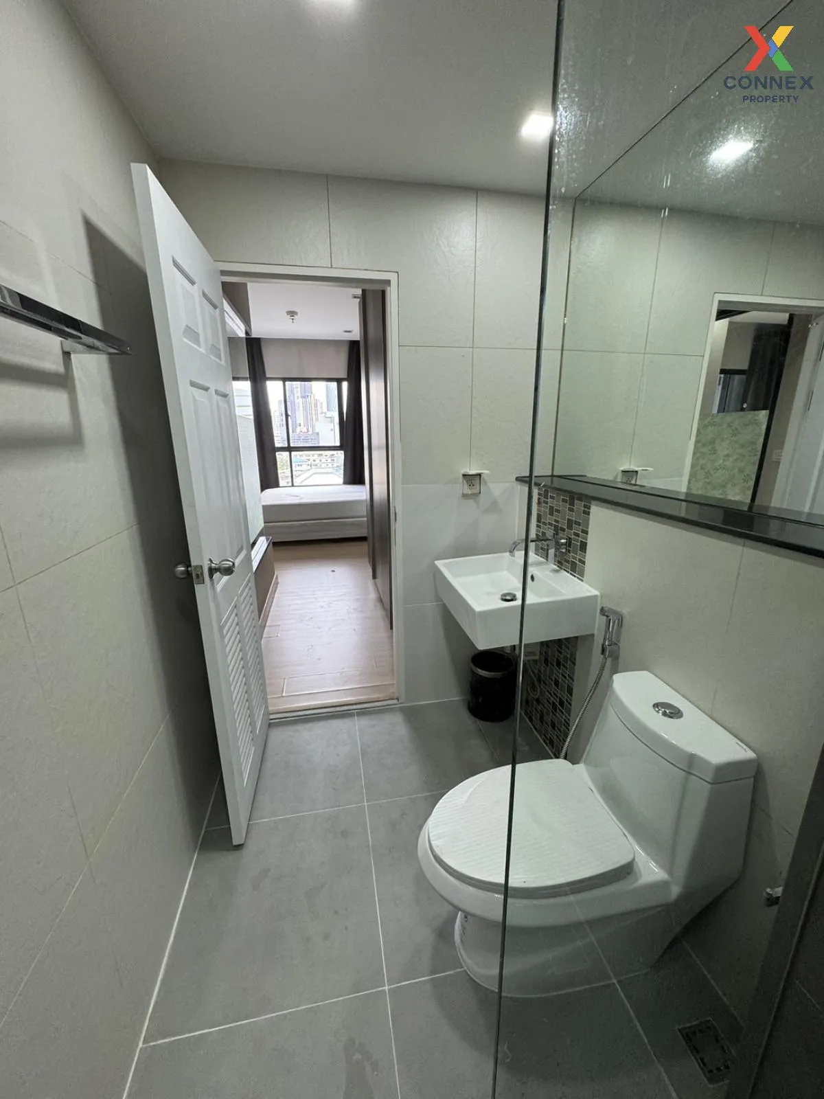 เช่าคอนโด  เออร์บาโน่ แอบโซลูท สาทร-ตากสิน BTS-กรุงธนบุรี คลองต้น