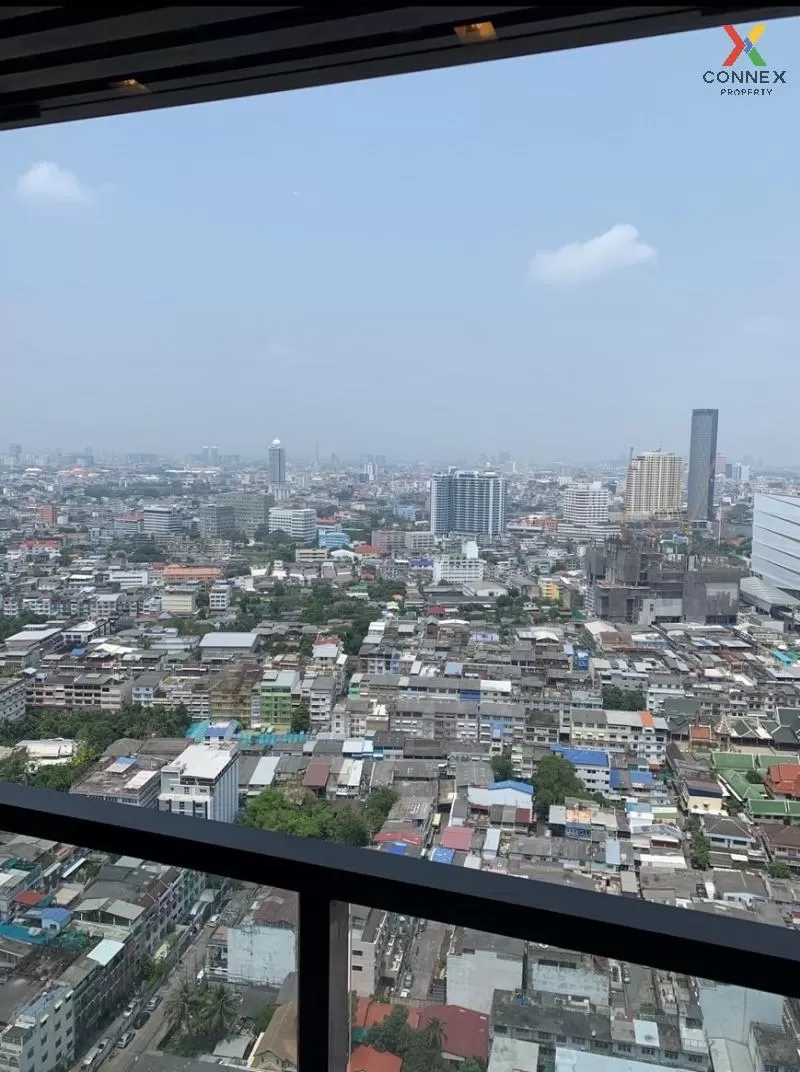 เช่าคอนโด  เออร์บาโน่ แอบโซลูท สาทร-ตากสิน BTS-กรุงธนบุรี คลองต้น