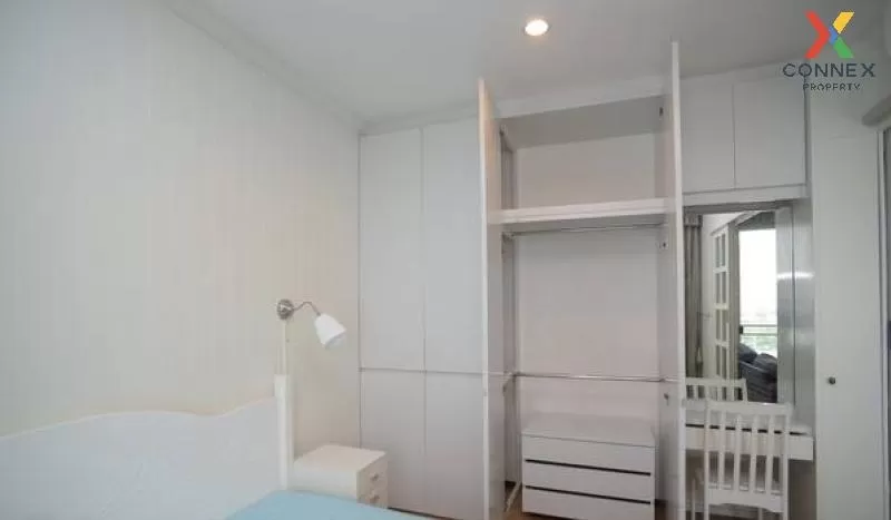 FOR RENT condo , Villa Sathorn , BTS-Krung Thon Buri , Khlong Ton
