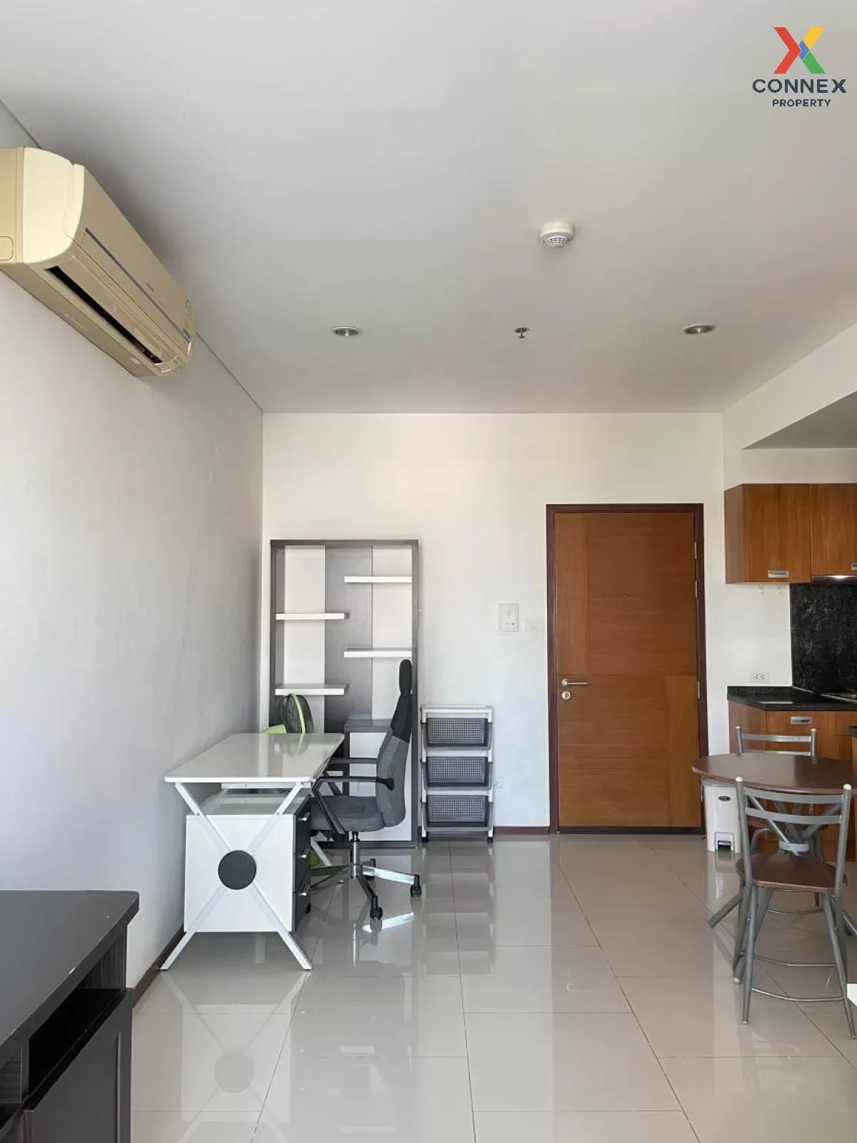 FOR RENT condo , Villa Sathorn , BTS-Krung Thon Buri , Khlong Ton 2