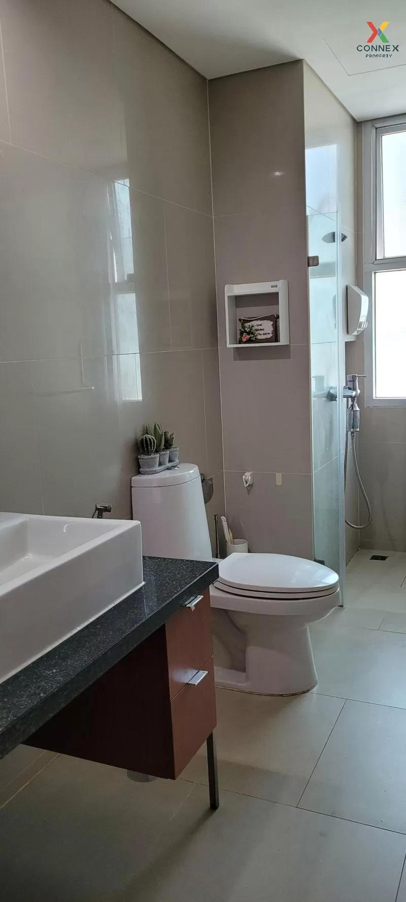 FOR RENT condo , Villa Sathorn , BTS-Krung Thon Buri , Khlong Ton