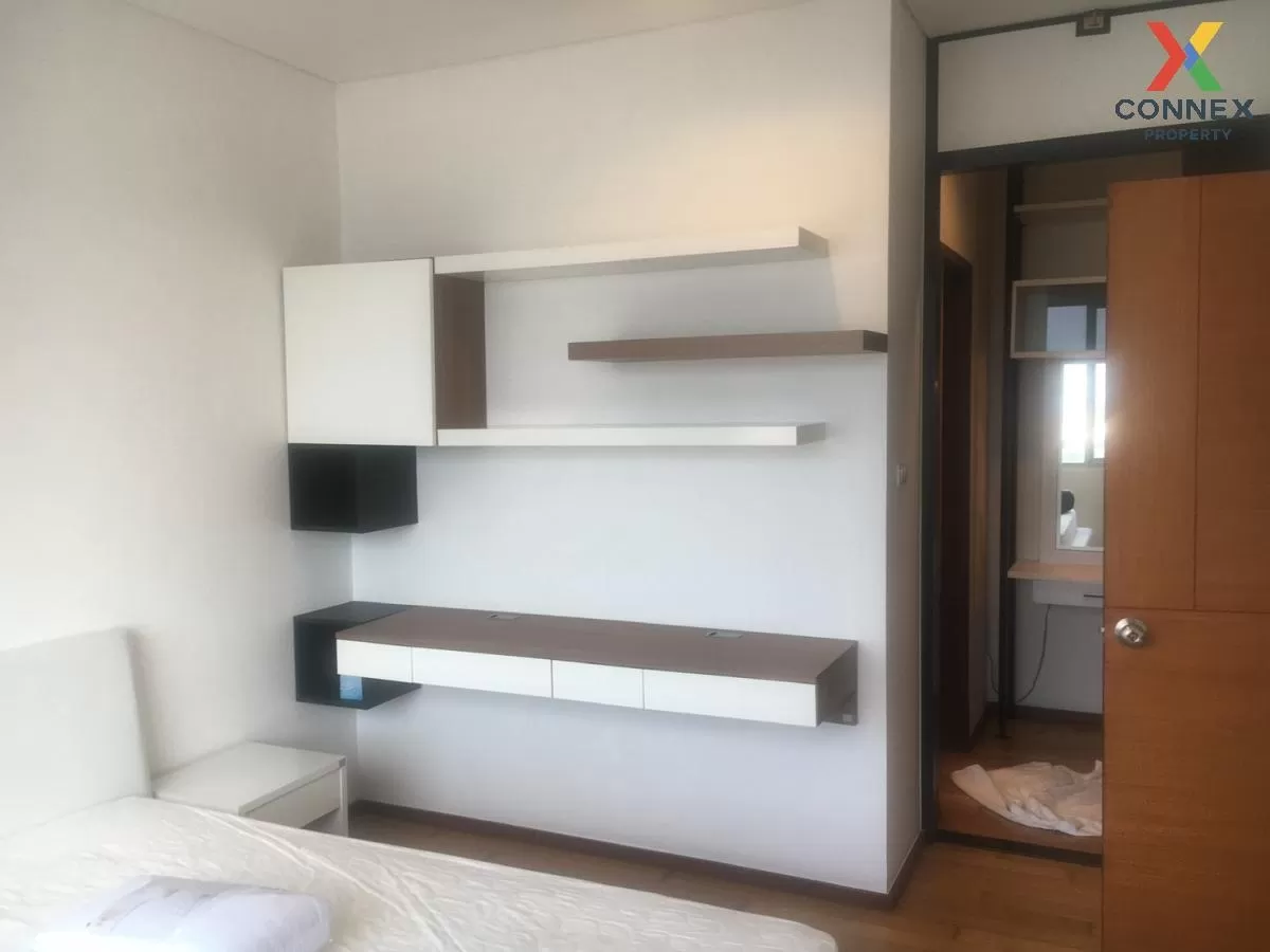 FOR RENT condo , Villa Sathorn , BTS-Krung Thon Buri , Khlong Ton 4