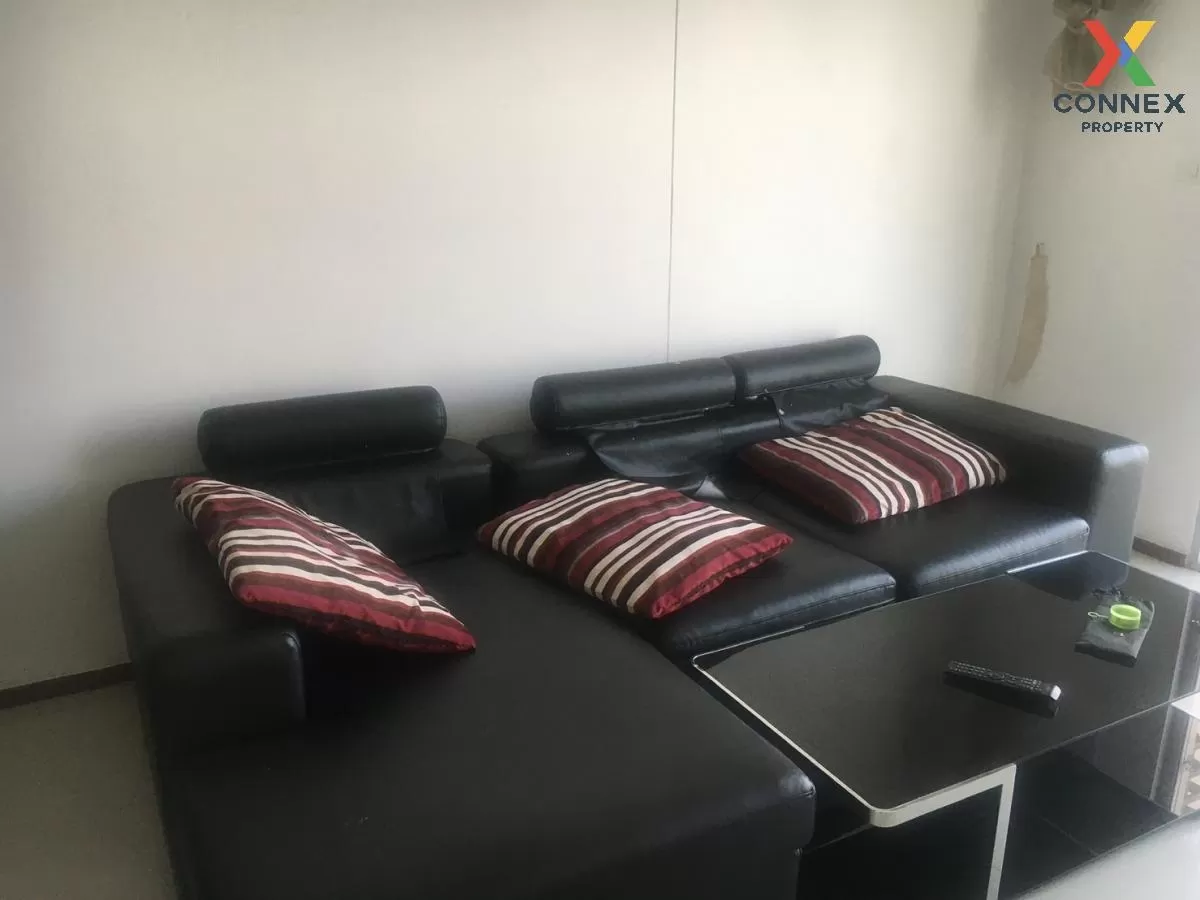 FOR RENT condo , Villa Sathorn , BTS-Krung Thon Buri , Khlong Ton