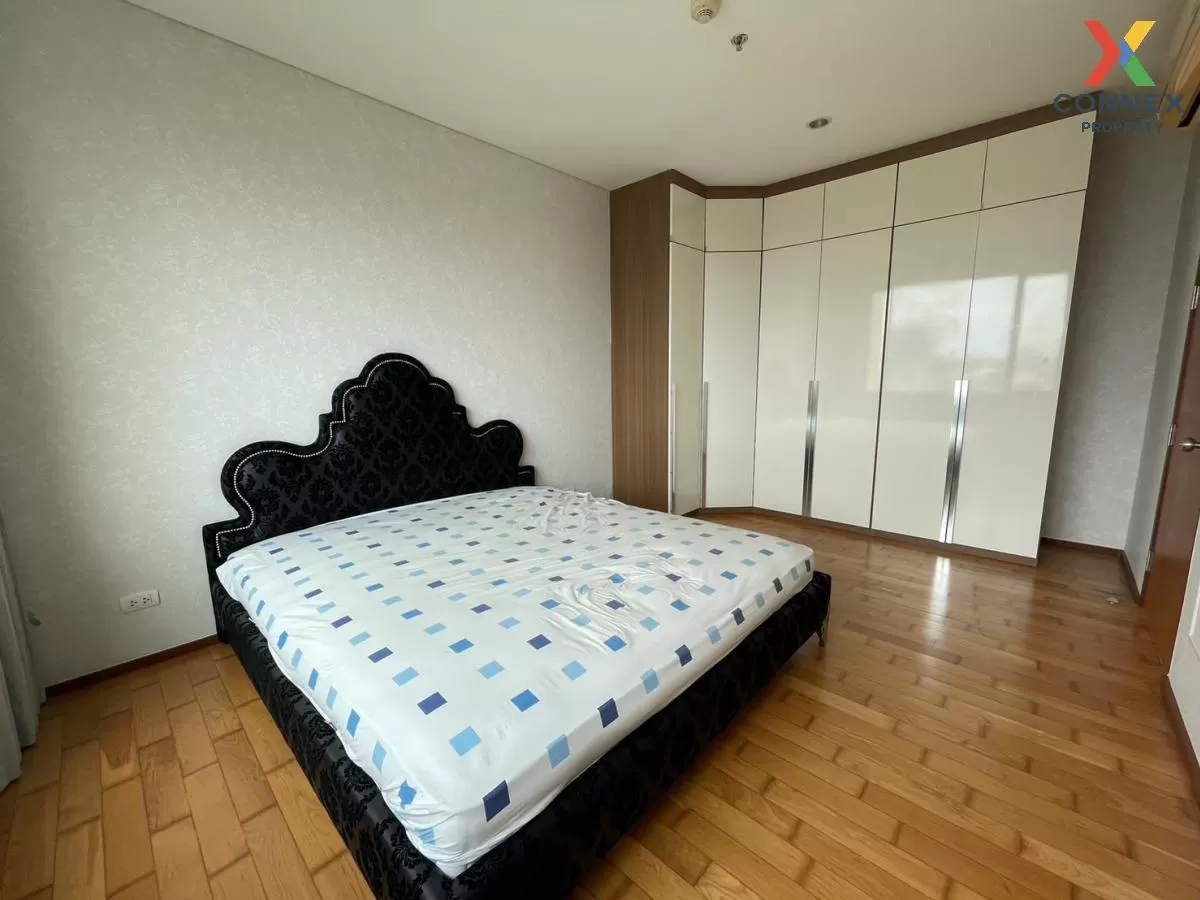 FOR RENT condo , Villa Sathorn , BTS-Krung Thon Buri , Khlong Ton