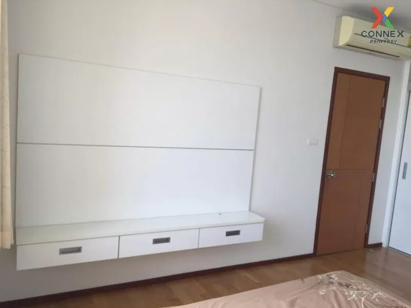 FOR RENT condo , Villa Sathorn , BTS-Krung Thon Buri , Khlong Ton