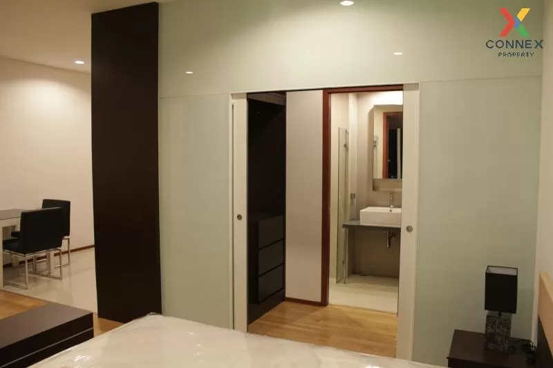 FOR RENT condo , Villa Sathorn , BTS-Krung Thon Buri , Khlong Ton 3