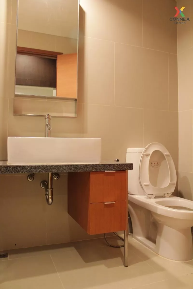 FOR RENT condo , Villa Sathorn , BTS-Krung Thon Buri , Khlong Ton