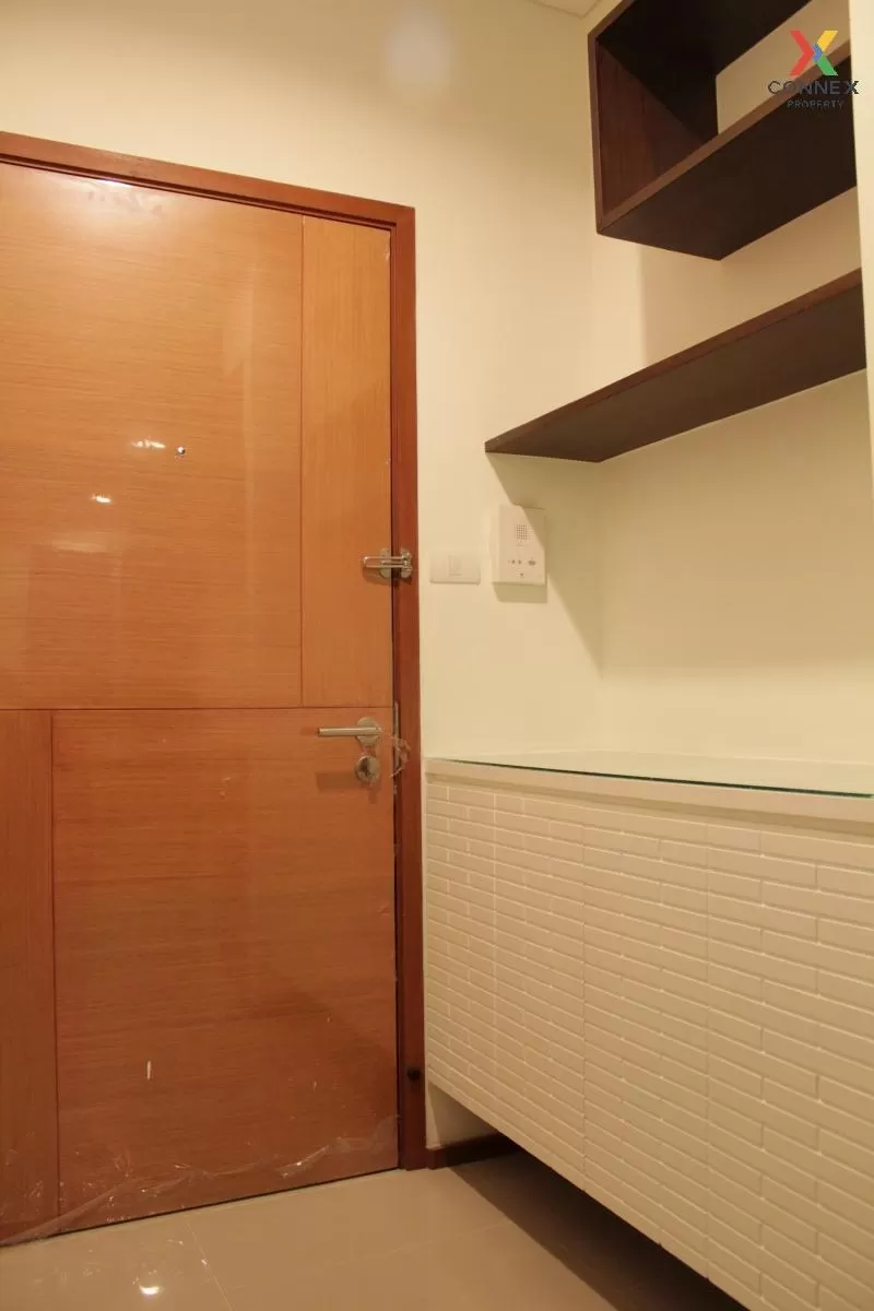 FOR RENT condo , Villa Sathorn , BTS-Krung Thon Buri , Khlong Ton