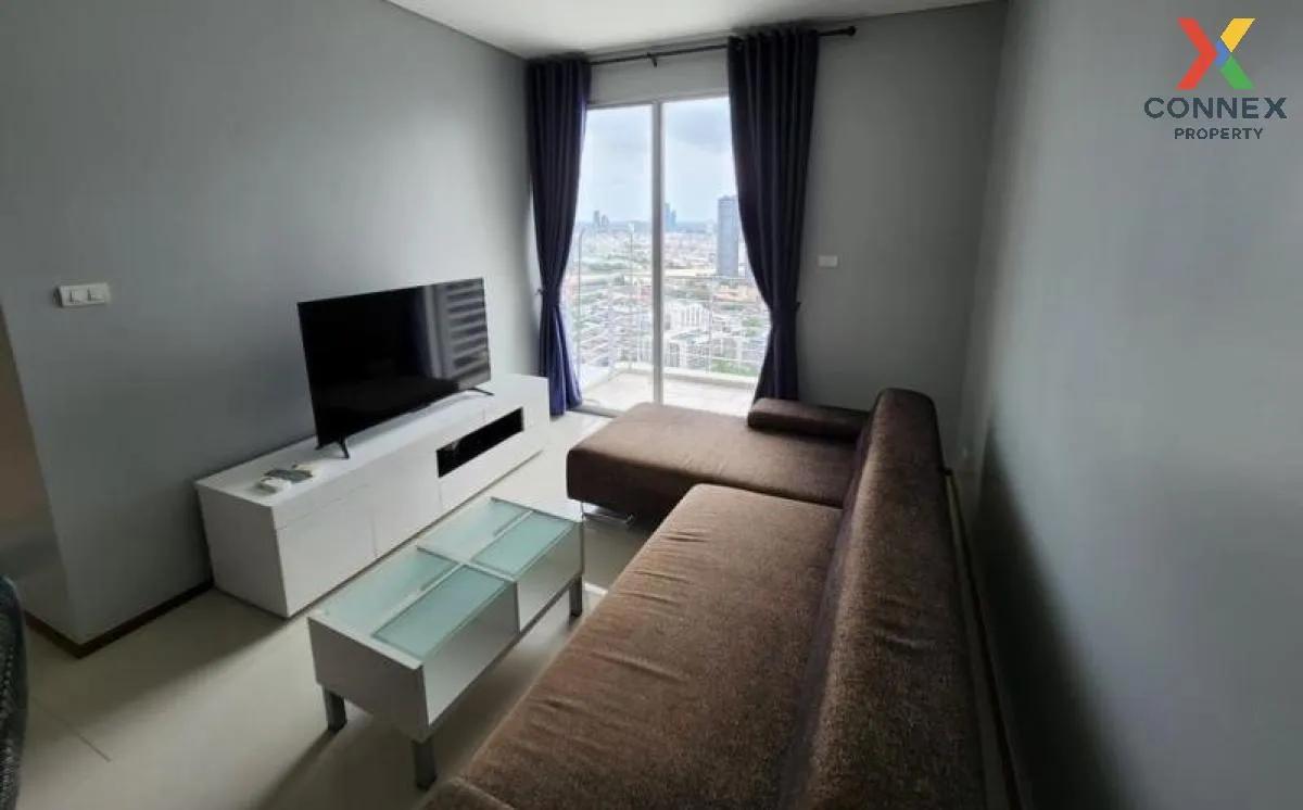 FOR RENT condo , Villa Sathorn , high floor , BTS-Krung Thon Buri 1