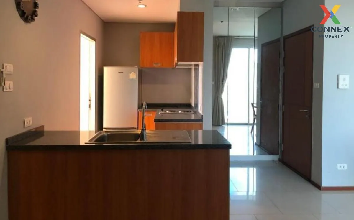 FOR RENT condo , Villa Sathorn , BTS-Krung Thon Buri , Khlong Ton 3