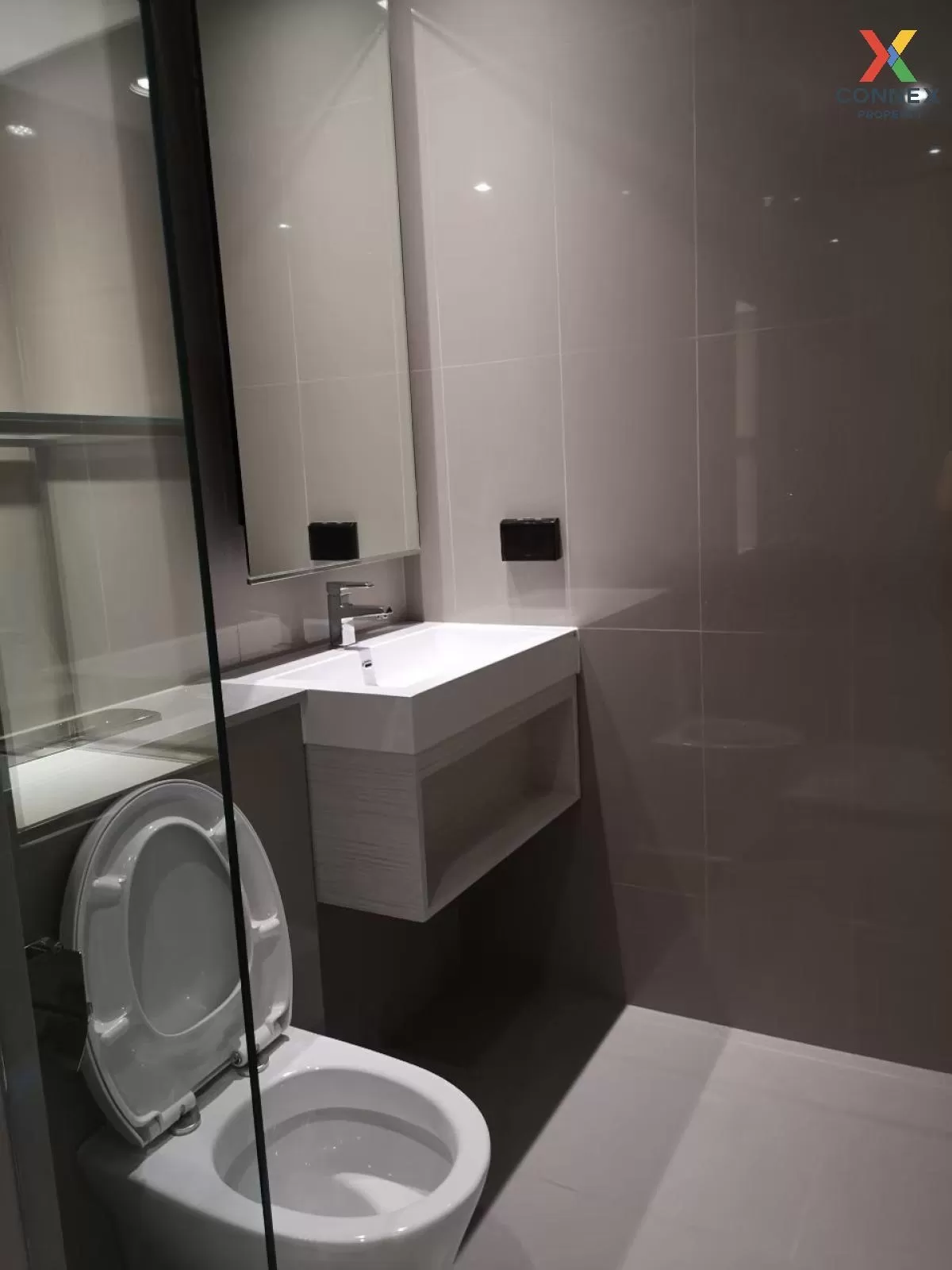 FOR SALE Condo , Whizdom Station Ratchada - Thapra , BTS-Talat Ph FOR SALE Condo , Whizdom Station Ratchada - Thapra , BTS-Talat Ph