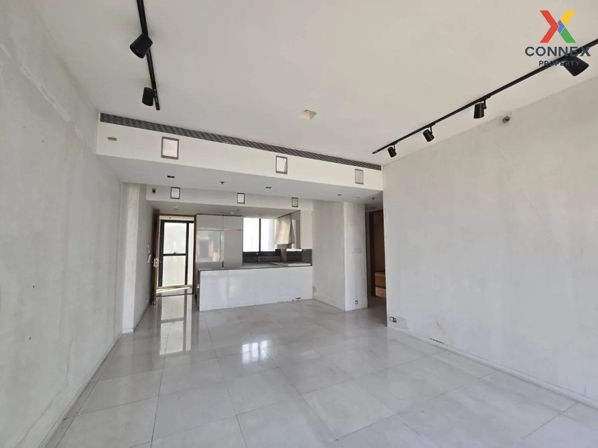 FOR SALE condo , The Met , BTS-Chong Nonsi , Thungmahamek , Sa Th FOR SALE condo , The Met , BTS-Chong Nonsi , Thungmahamek , Sa Th 1