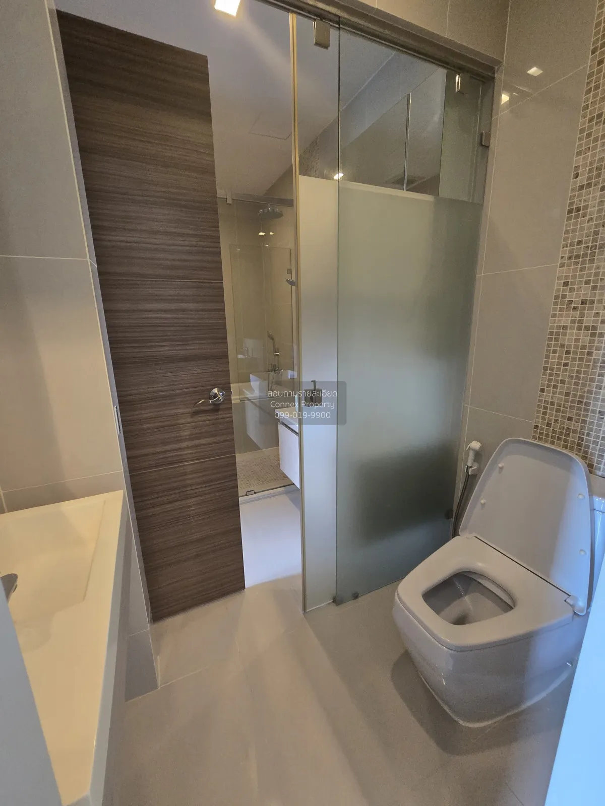 FOR RENT condo , Q Asoke , MRT-Phetchaburi , Makkasan , Rat Thewi