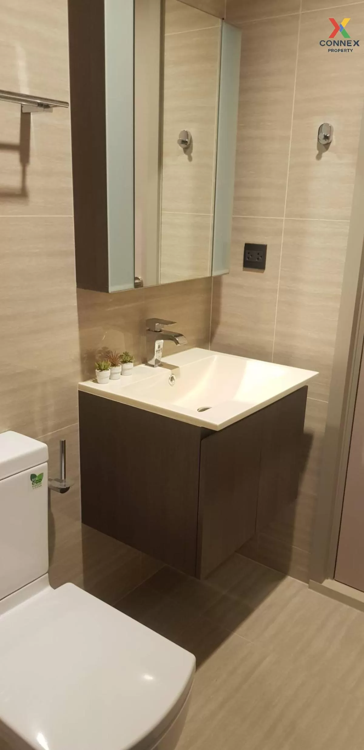 FOR SALE condo , The Line Asoke - Ratchada , nice view , MRT-Phra FOR SALE condo , The Line Asoke - Ratchada , nice view , MRT-Phra