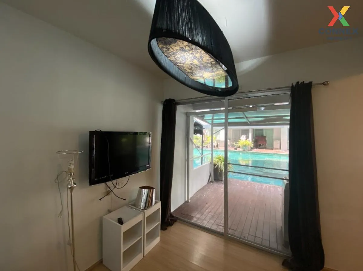 FOR RENT condo , A Space Asoke-Ratchada , MRT-Phra Ram 9 , Din Da 2