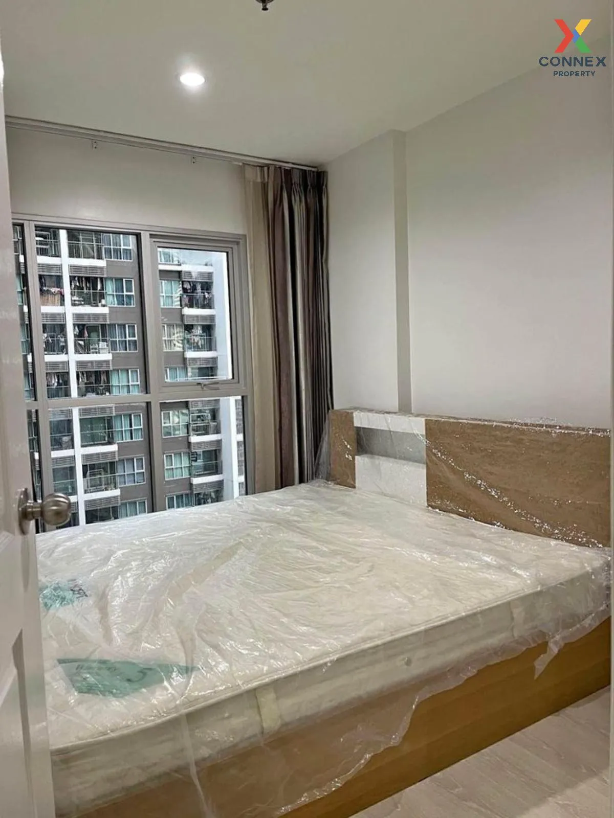 FOR RENT condo , Aspire Rama 9 , MRT-Phra Ram 9 , Huai Khwang , H FOR RENT condo , Aspire Rama 9 , MRT-Phra Ram 9 , Huai Khwang , H 4