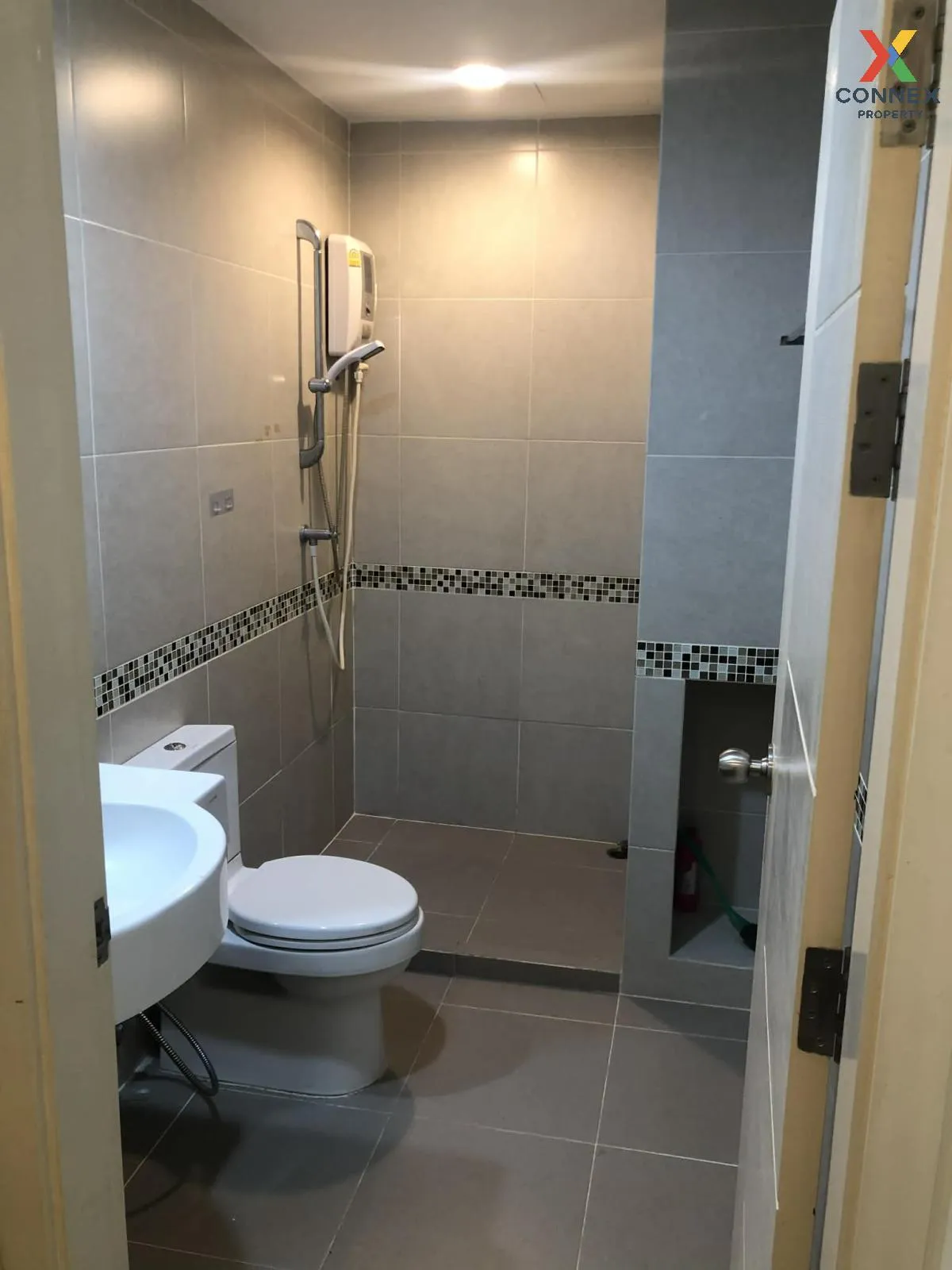 เช่าคอนโด  เซ็นทริค รัชดา - สุทธิสาร MRT-สุทธิสาร สุทธิสาร เขต ดิ