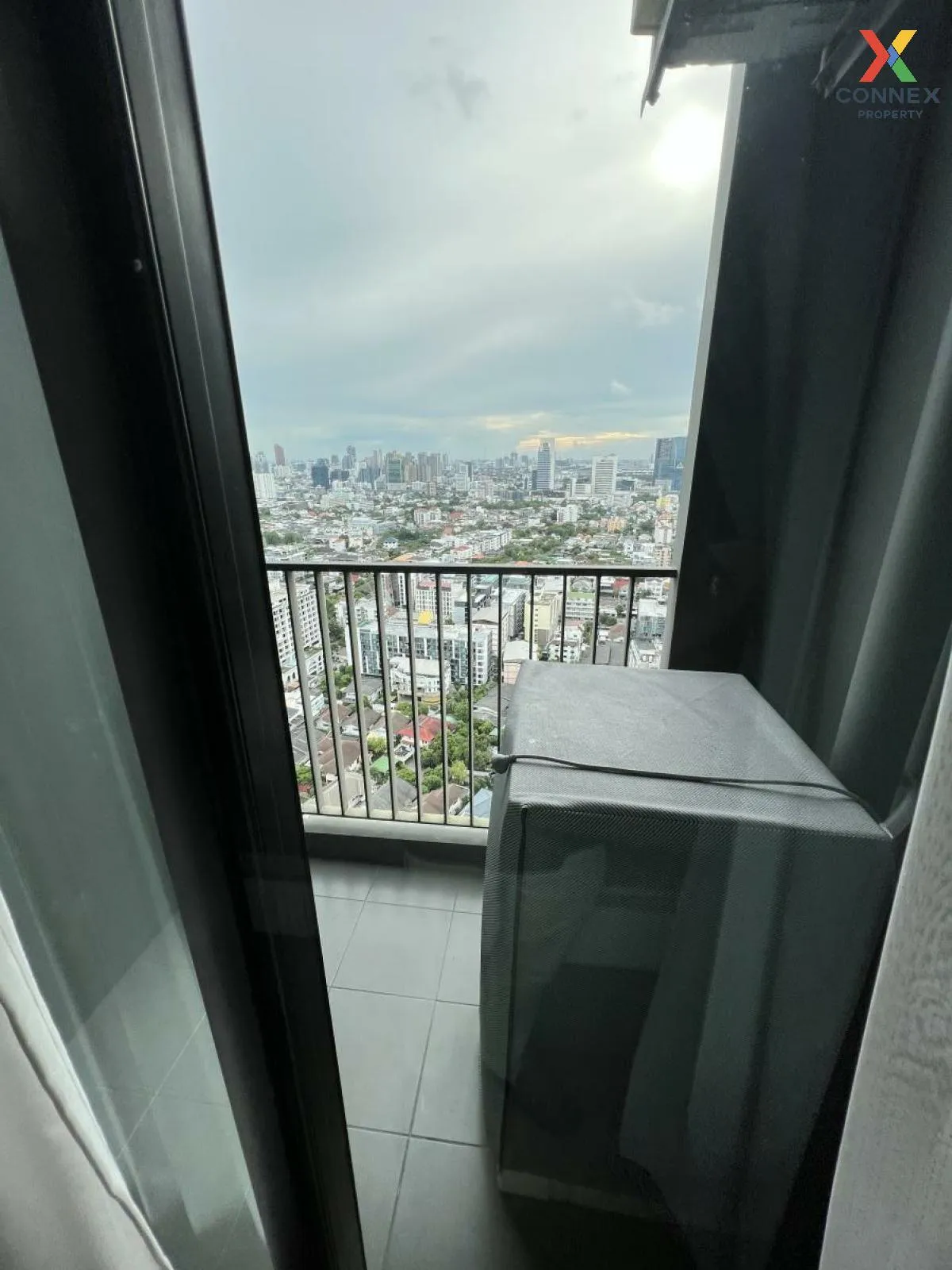 เช่าคอนโด  แชปเตอร์ วัน มิดทาวน์ ลาดพร้าว24 BTS-ห้าแยกลาดพร้าว จอ