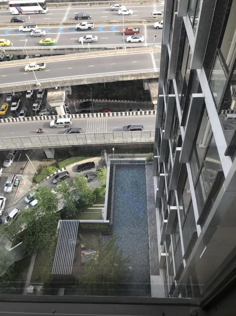 FOR RENT condo , Chewathai Residence Asoke , MRT-Phra Ram 9 , Mak