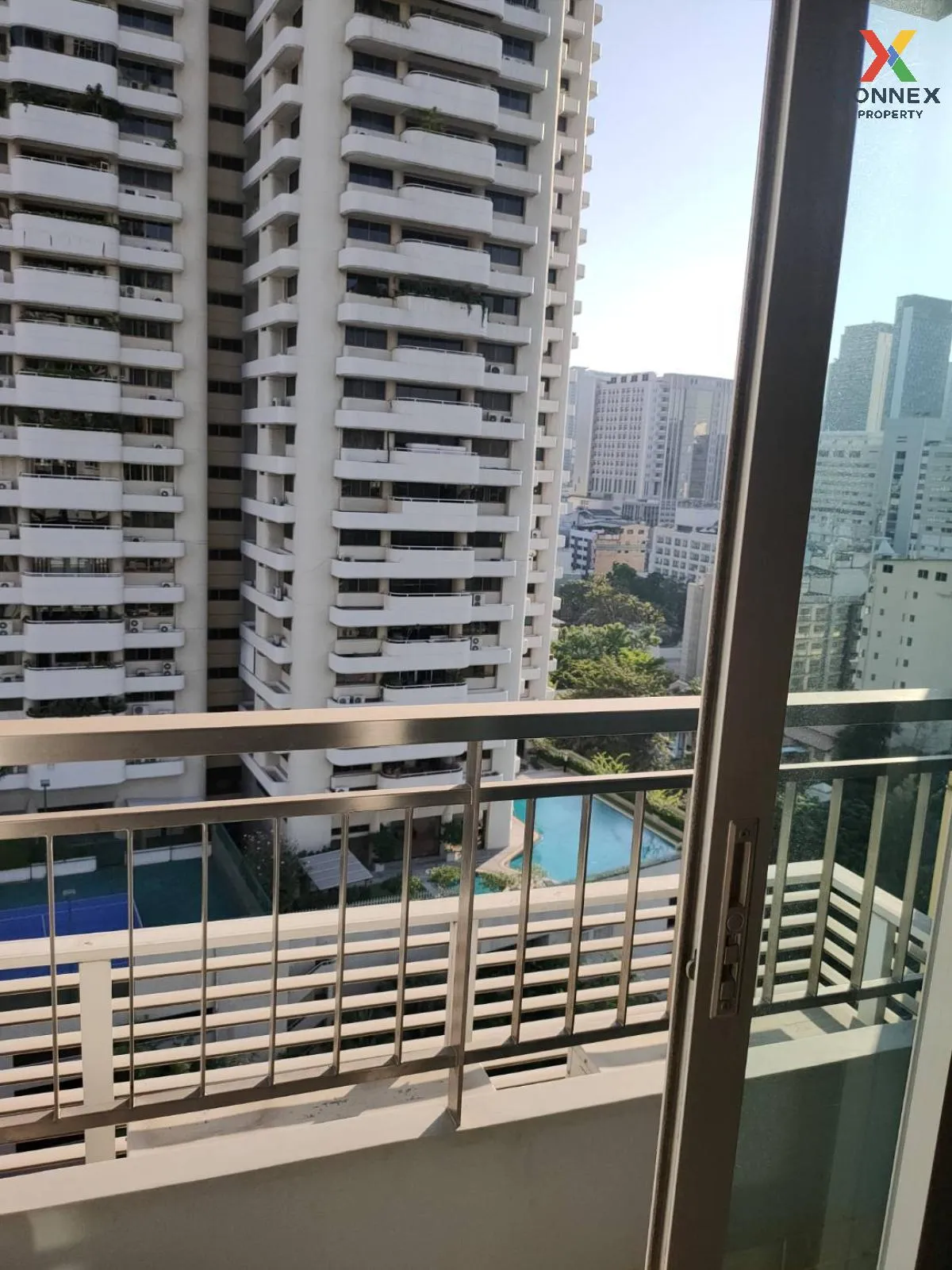 FOR RENT condo , Circle Condominium , MRT-Phetchaburi , Thanon Ph FOR RENT condo , Circle Condominium , MRT-Phetchaburi , Thanon Ph