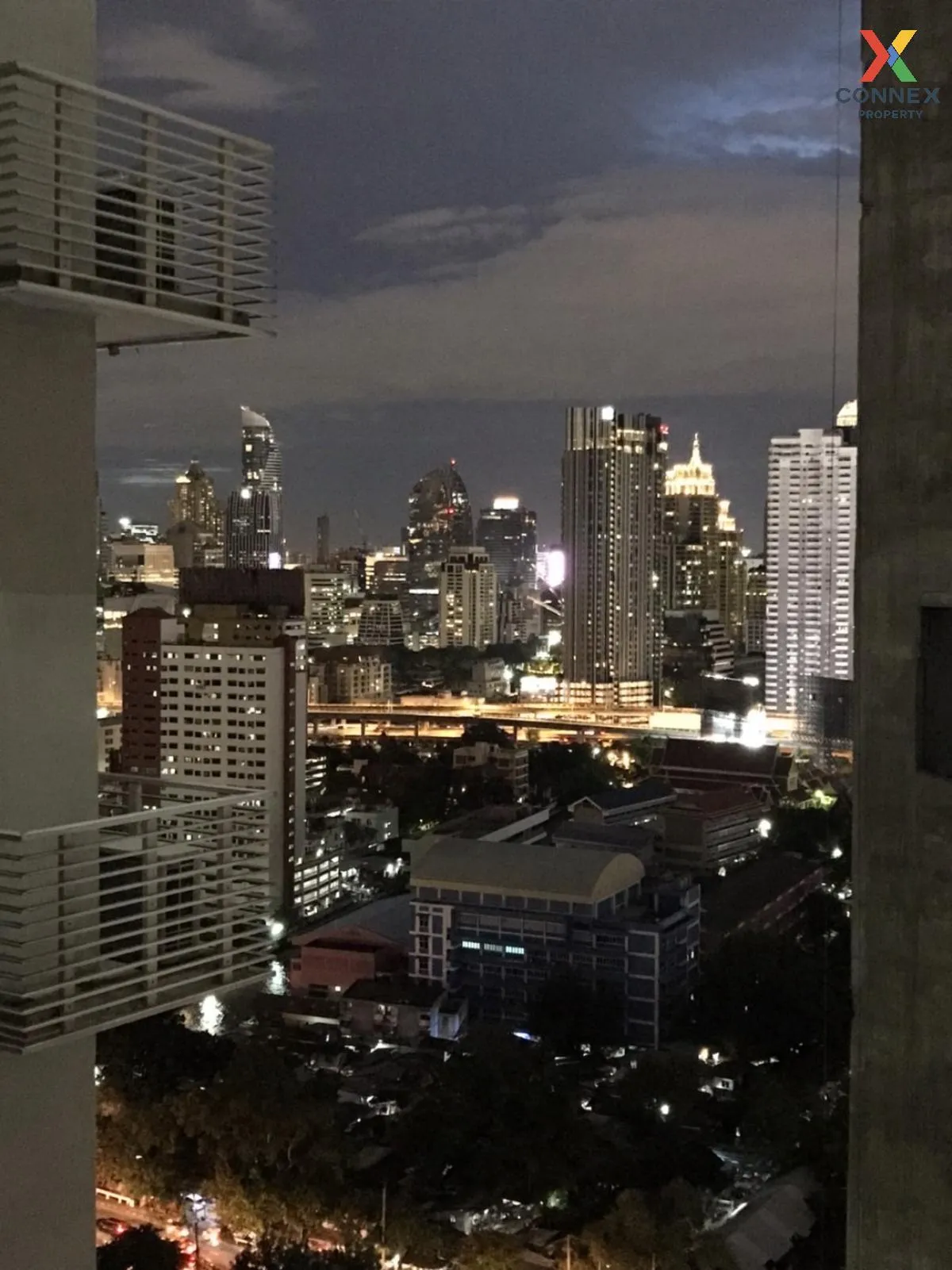 เช่าคอนโด  เซอร์เคิล คอนโดมิเนียม MRT-เพชรบุรี ถนนเพชรบุรี เขต รา