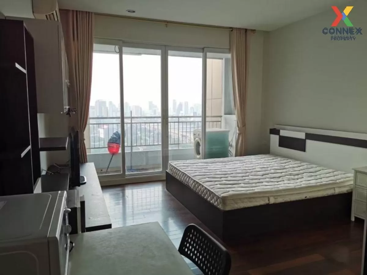 FOR RENT condo , Circle Condominium , MRT-Phetchaburi , Thanon Ph 1