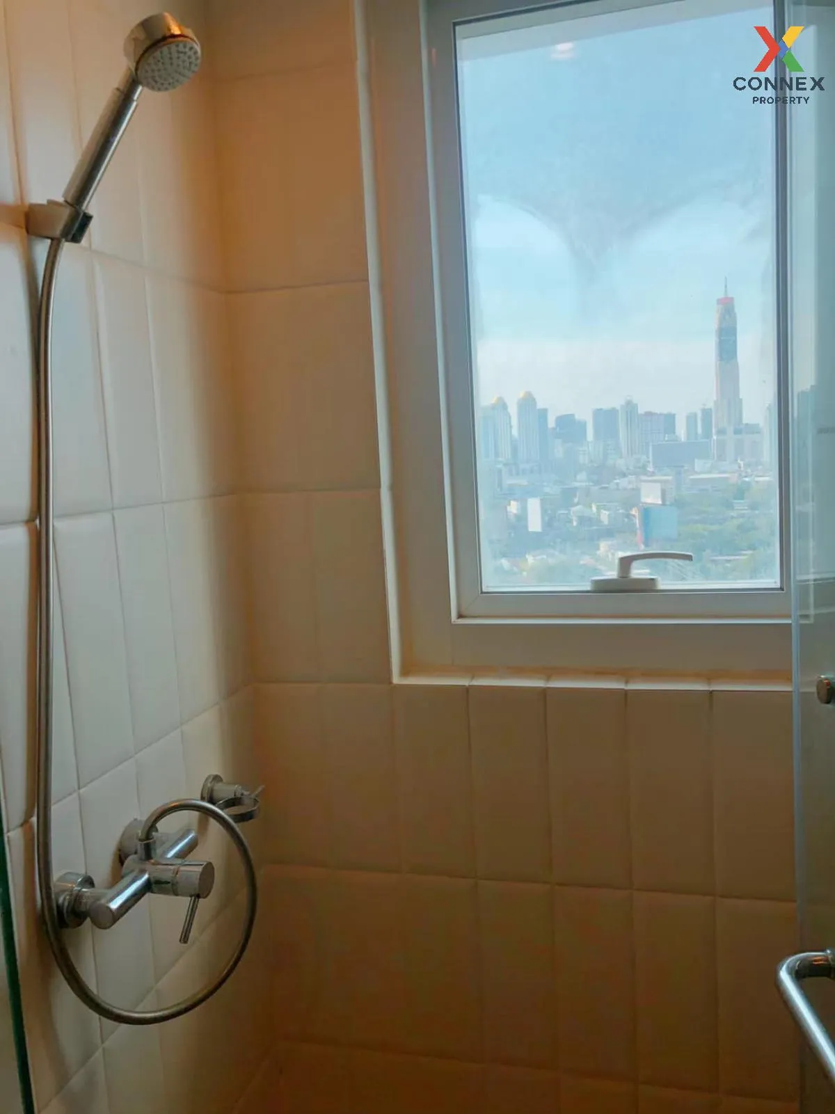 เช่าคอนโด  เซอร์เคิล คอนโดมิเนียม MRT-เพชรบุรี ถนนเพชรบุรี เขต รา