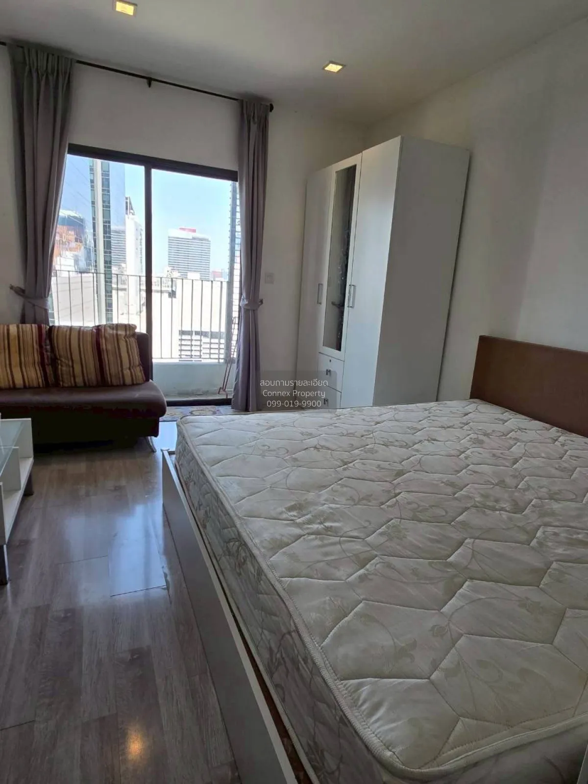 FOR RENT condo , Ideo Mobi Rama 9 , MRT-Phra Ram 9 , Huai Khwang  2