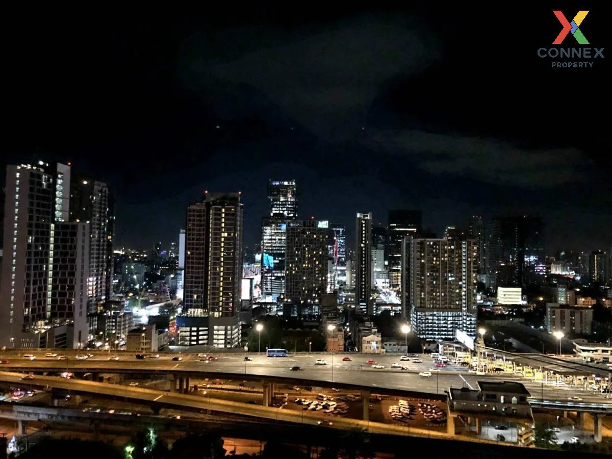 FOR SALE condo , Life Asoke , MRT-Phetchaburi , Bang Kapi , Huai  FOR SALE condo , Life Asoke , MRT-Phetchaburi , Bang Kapi , Huai