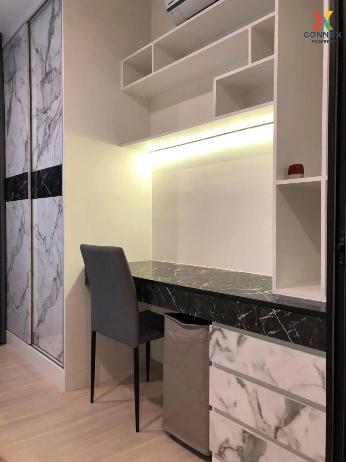 เช่าคอนโด  ไลฟ์ อโศก MRT-เพชรบุรี บางกะปิ เขต ห้วยขวาง กรุงเทพ CX 4