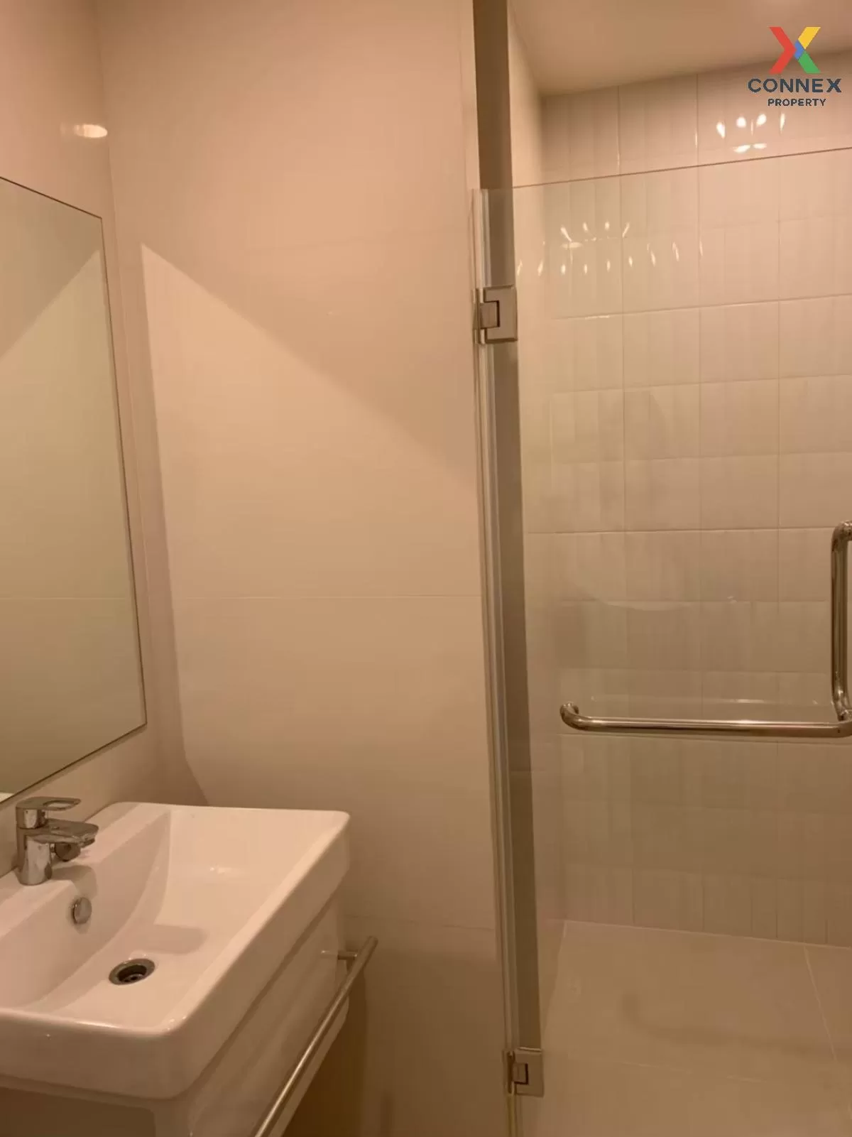 FOR RENT condo , Life Asoke , MRT-Phetchaburi , Bang Kapi , Huai 