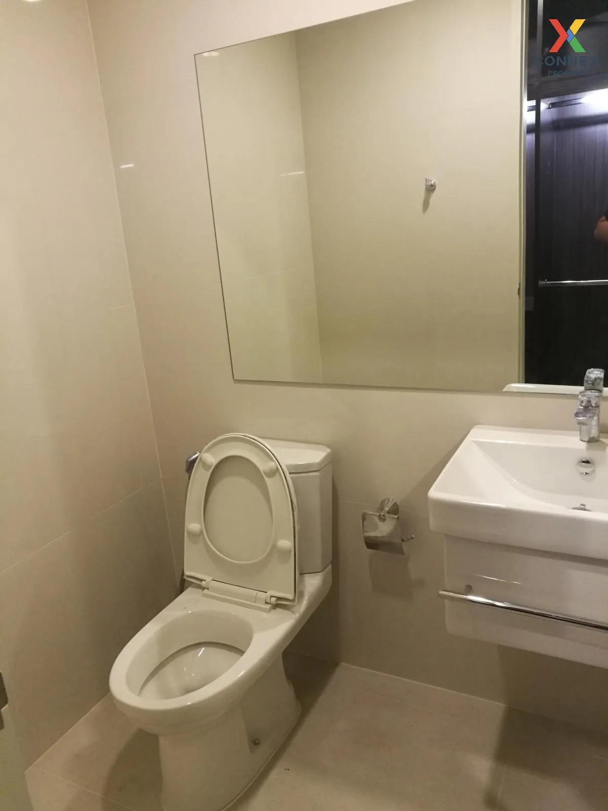 FOR SALE condo , Life Asoke , MRT-Phetchaburi , Bang Kapi , Huai 