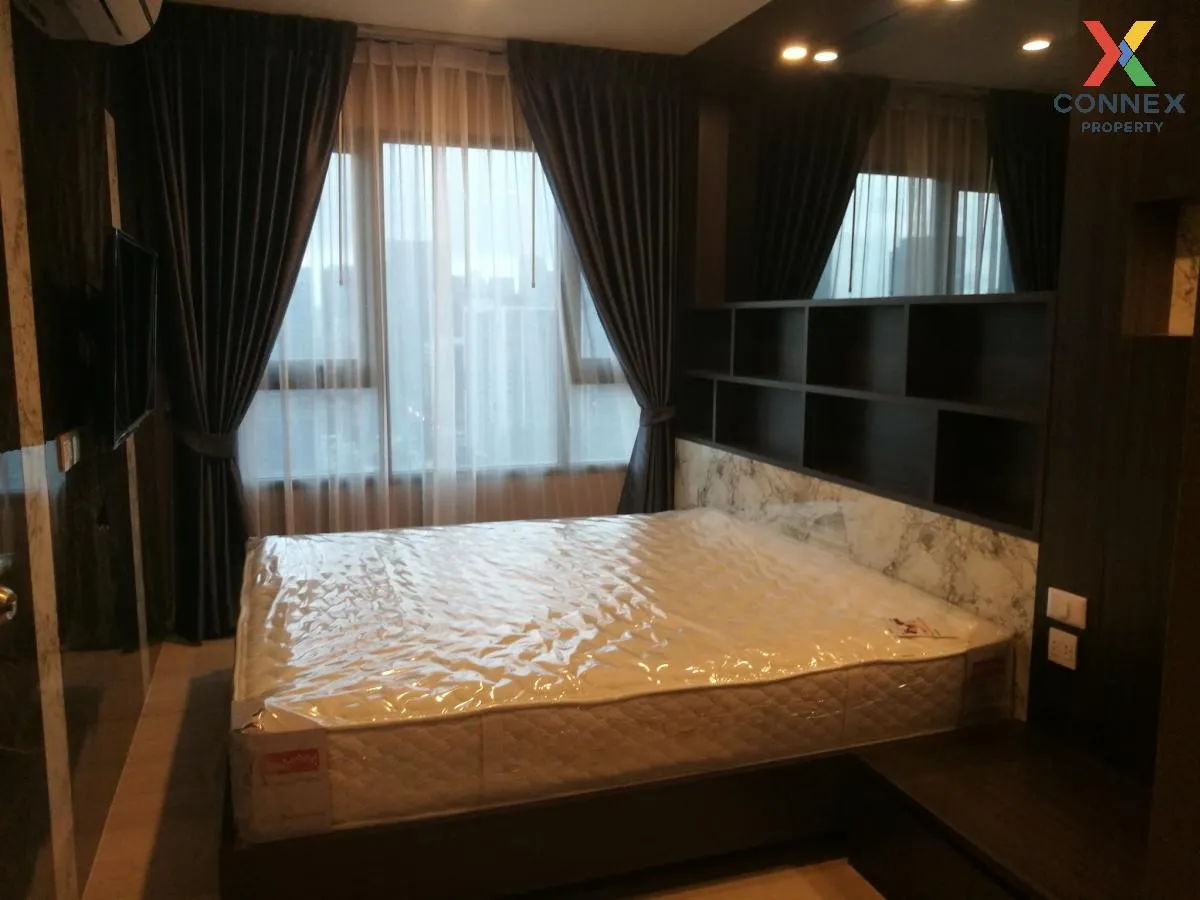 FOR SALE condo , Life Asoke , MRT-Phetchaburi , Bang Kapi , Huai 