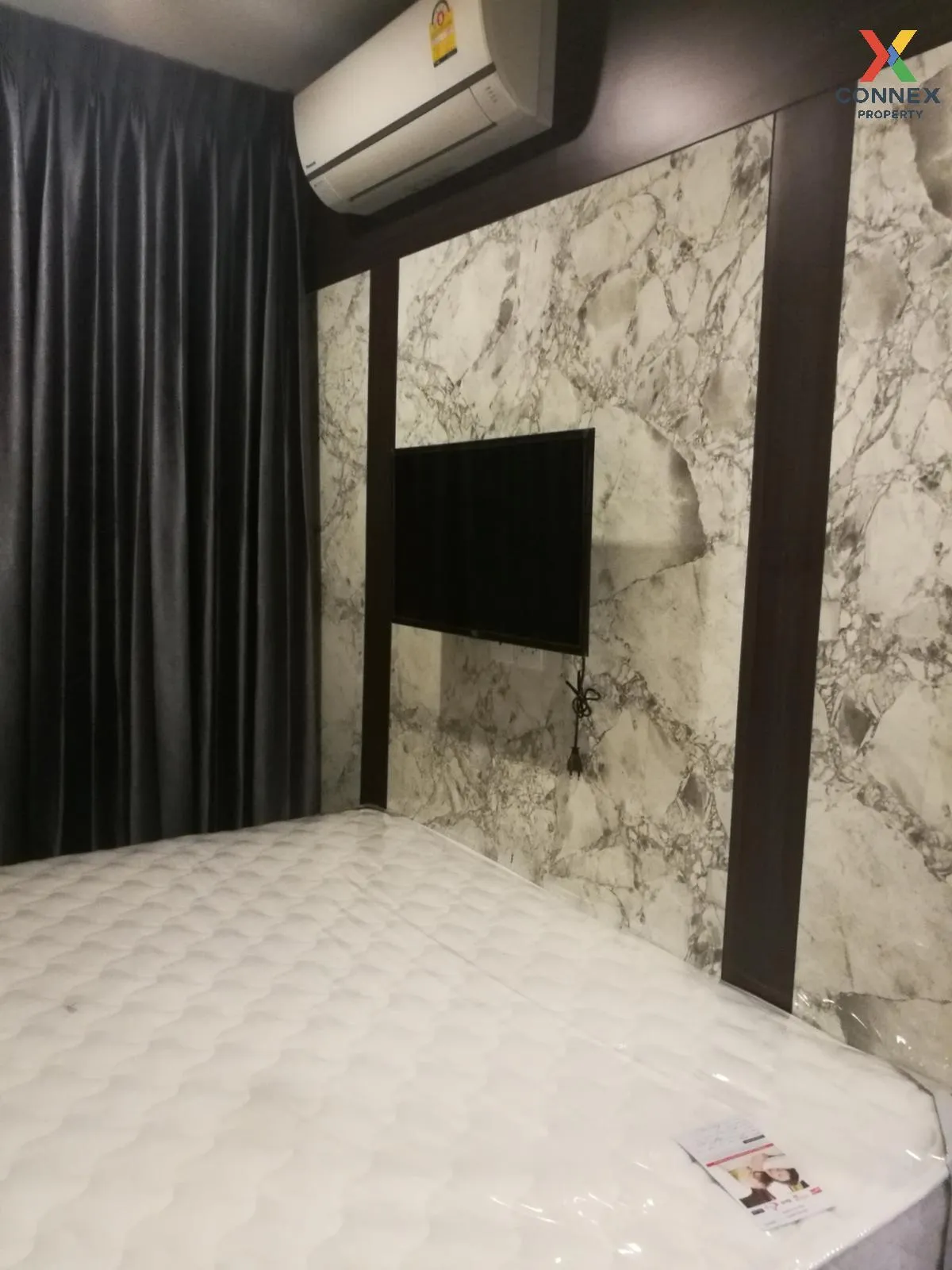 FOR SALE condo , Life Asoke , MRT-Phetchaburi , Bang Kapi , Huai 