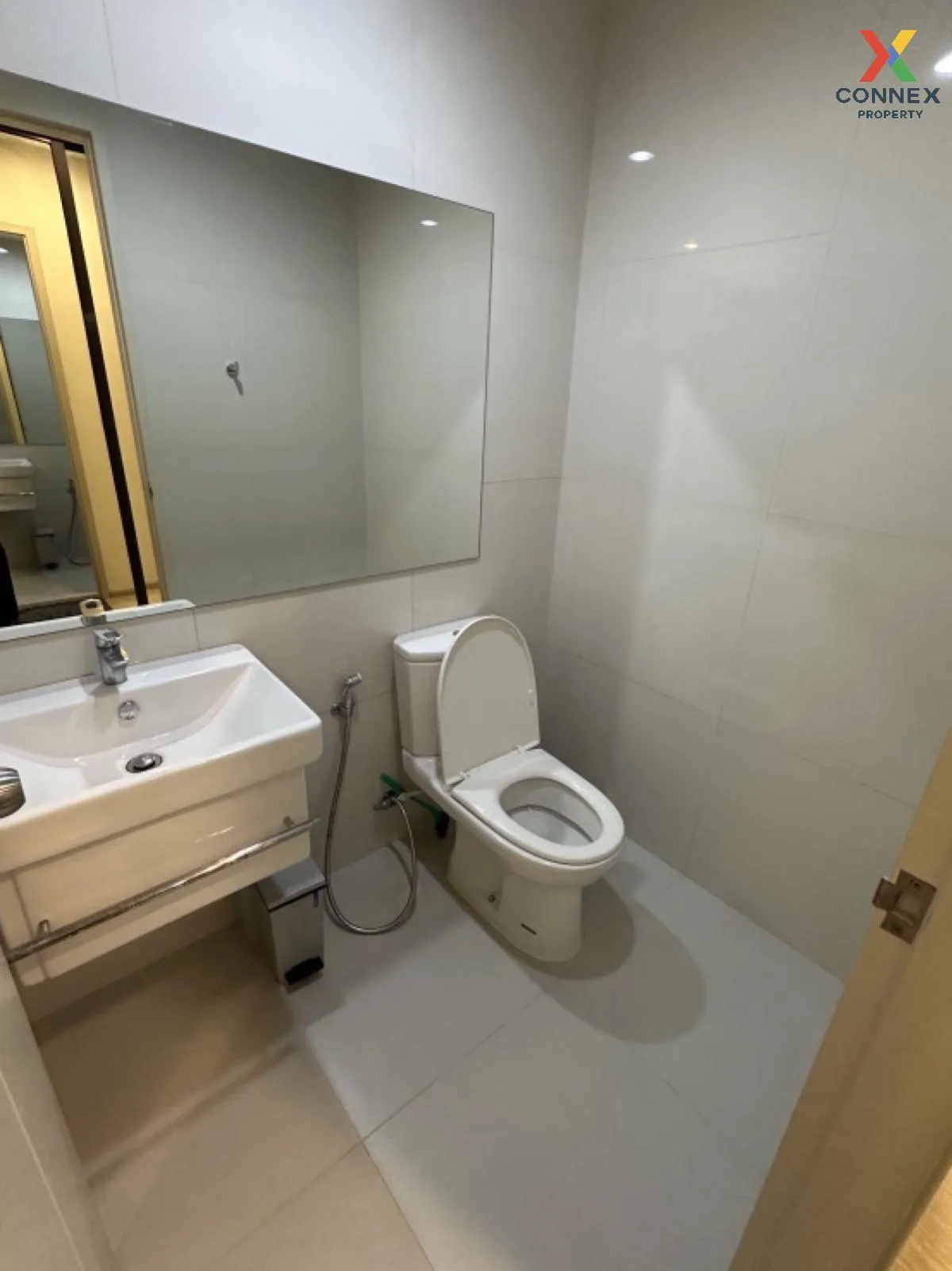 เช่าคอนโด  ไลฟ์ อโศก MRT-เพชรบุรี บางกะปิ เขต ห้วยขวาง กรุงเทพ CX