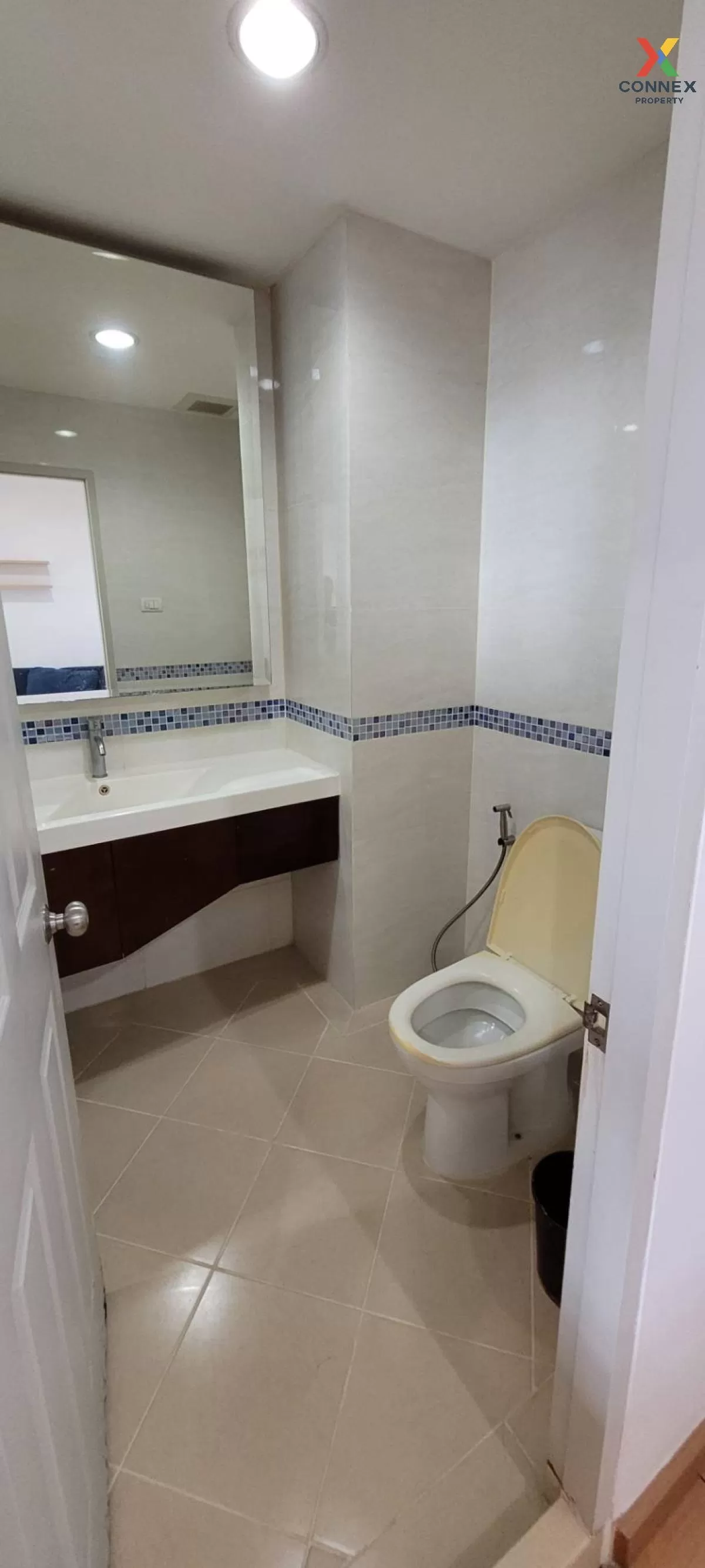 FOR RENT condo , Life Ratchadapisek , MRT-Huai Khwang , Huai Khwa